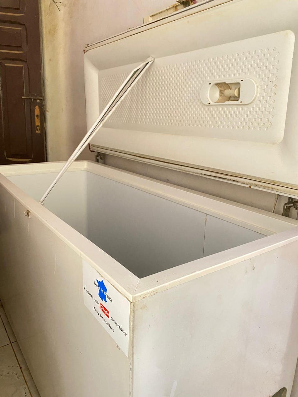 دفريزر اوشن فرنسي 18 قدم وارد السعودية 
نظيف جدا تجميد ممتاز 
الادراج موجودة كامله
بحري - الحلفايا
السعر 1400 - أجهزة كهربائية في بحري