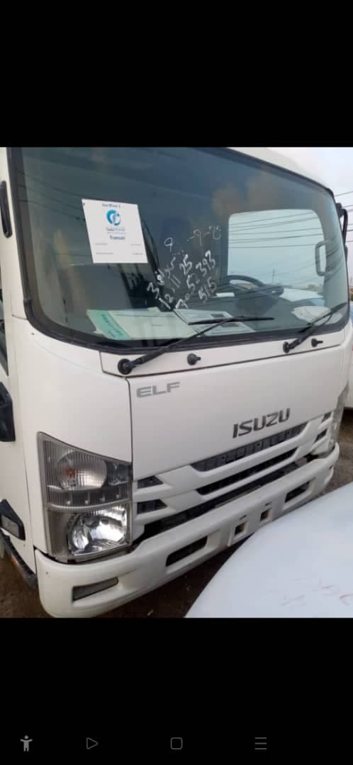 دفار ايسوزو ٢٠١٥ ياباني ٥ طن قير اوتوماتيك جاي صندوق  - السيارات والمركبات في بورتسودان