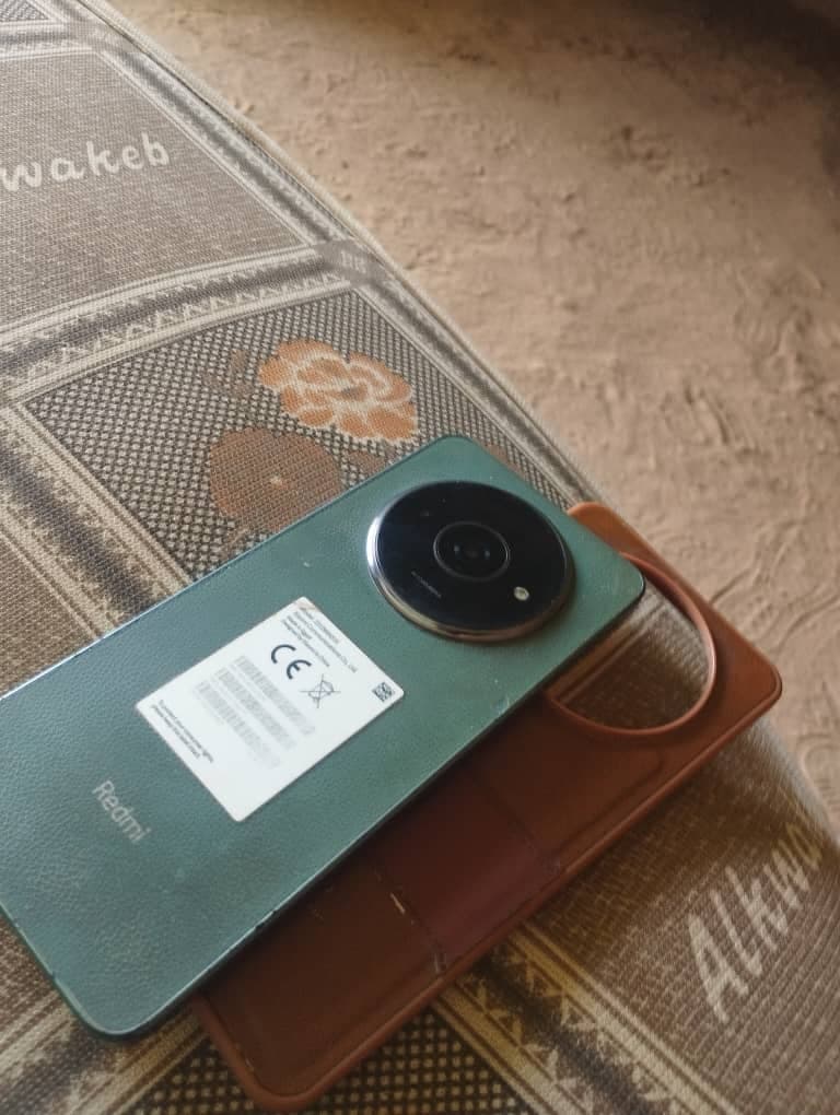 جهاز ريدمي A3 استعمال شهرين نضيف