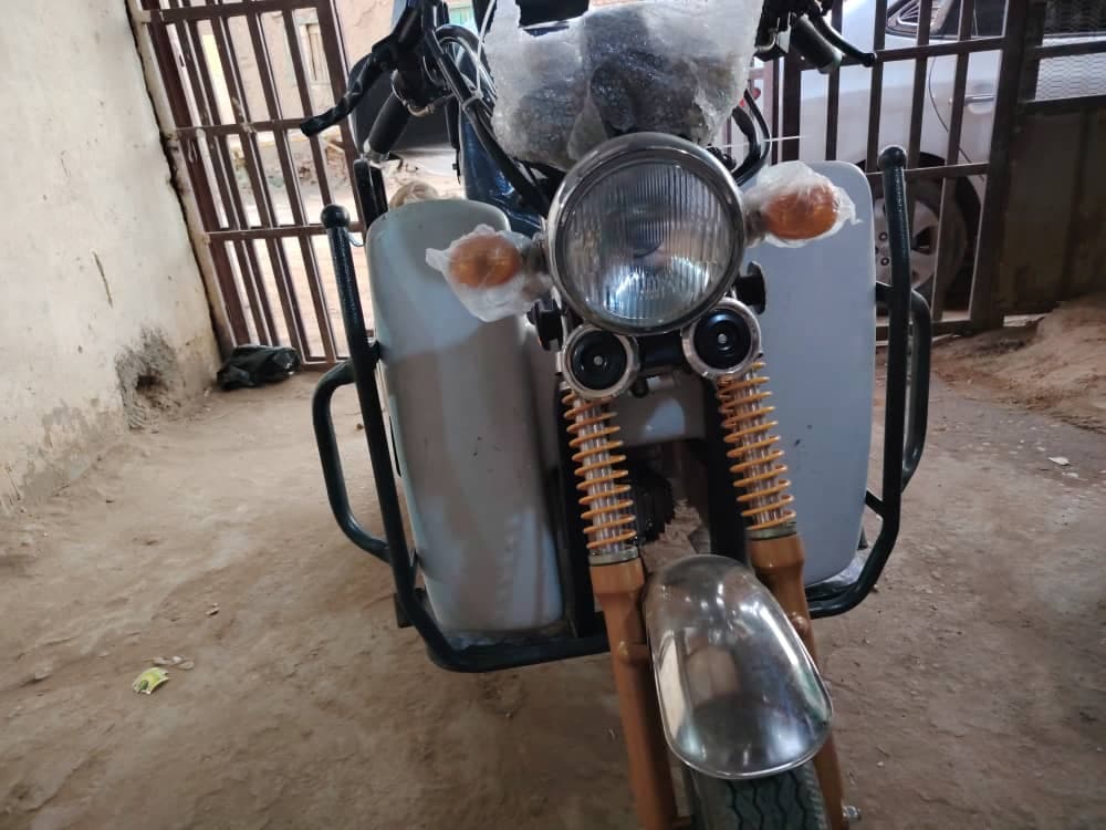 مواتر معاقين ماركة ليفان بنزين جديد شهادة وارد  - السيارات والمركبات في عطبرة