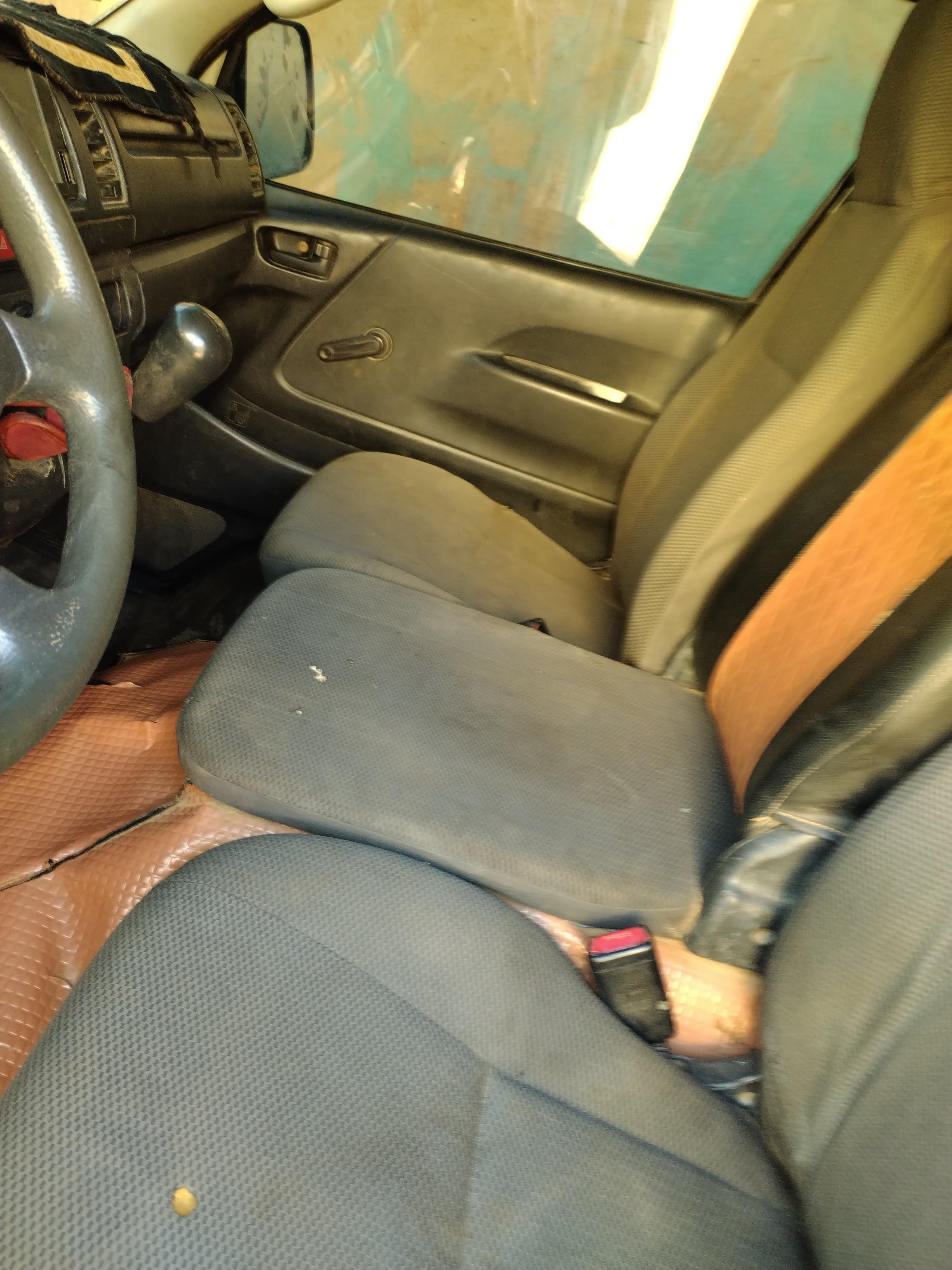 سياره موديل ٢٠٠١٤ شريحه مقلبنا بنزين مطلوب فيها  ٥٥
نهى الراقب تواصل عي الرقم ٠١٢٩٧٠٩١٣٠ ،٠٩٠٤٣٢٠٤٠٣ 