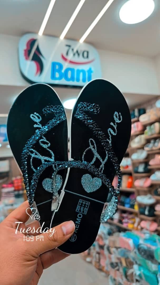 شباشب نسائية رهبية الشكل والجودة 🥰🥰🥰💥💥💥💥 - صورة 4