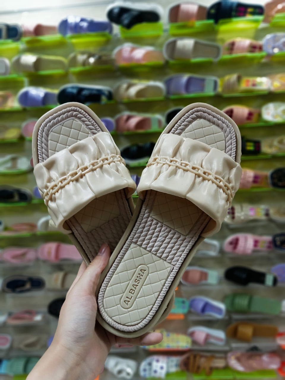 أحذية نسائية - صورة 9