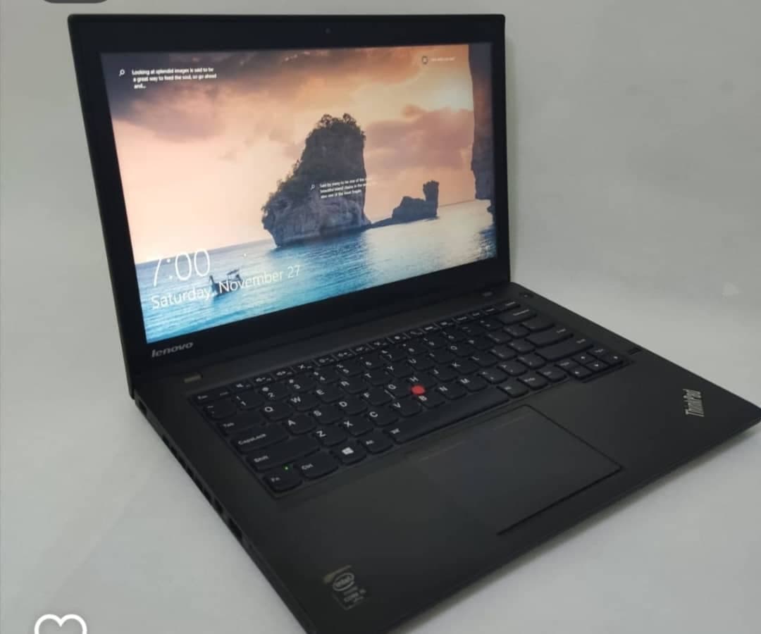 لينوفو كور i7