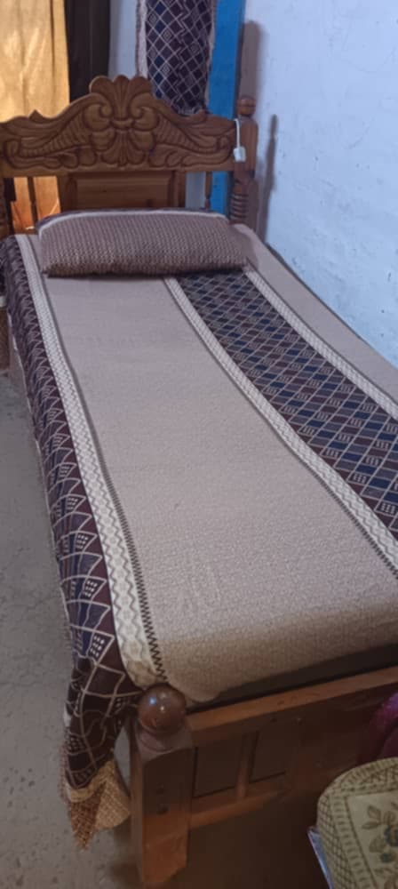 جوز سراير موسكو عرض 100 
السعر 490
عطبرة سكه حديد -  الأثاث والديكور في عطبرة