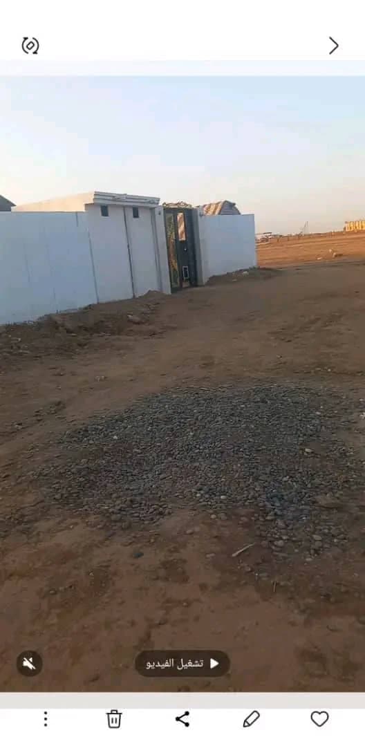 للبيع : قطعه في كسلا _ سلكياي  شرق 
الطرمبه .
شهادة بحث
ملحوظه : تسلم القطعه مسوره  شامله 
تحويل الملكيه .
مطلوب : ٤٠ مليون نهاي
٣٠٠م ناصيه   - صورة 4