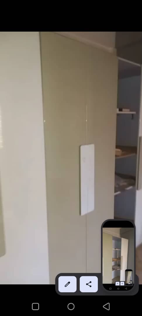 غرفة نوم كااامله راااقية كلاسيكيه
مستوردة فخخمه شااااازة 
دولاب 6 ضلف
سرير دبل بالمرتبة ضغط عالي 
كمودينات 3
تسريحة 
السعر *تم التخفيض من 2500ل 1900نه - صورة 2