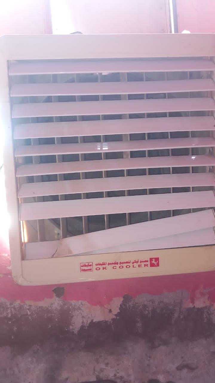 مكيف نسمه ثابت شااااازة
6 ألف وحدة 
السعر *تم التخفيض 700 ل 650* 
امدرمان الجرافه - أجهزة كهربائية في أم درمان