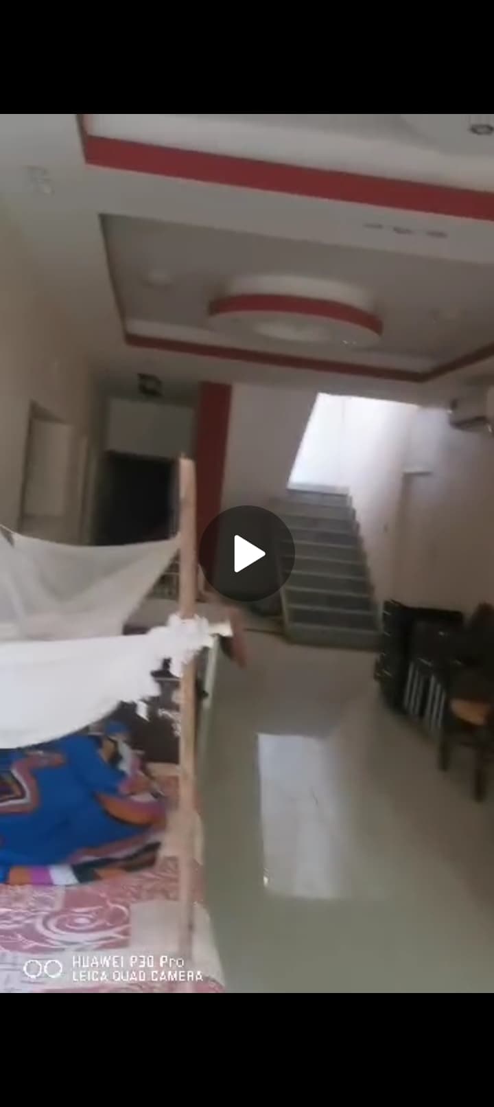 للبيع لودبيرنق في الأزهري مربع 3 مساحة 250متر 3 غرف و3حمامات وهول كبير ومطبخ مشطب جميل جدا  - صورة 5