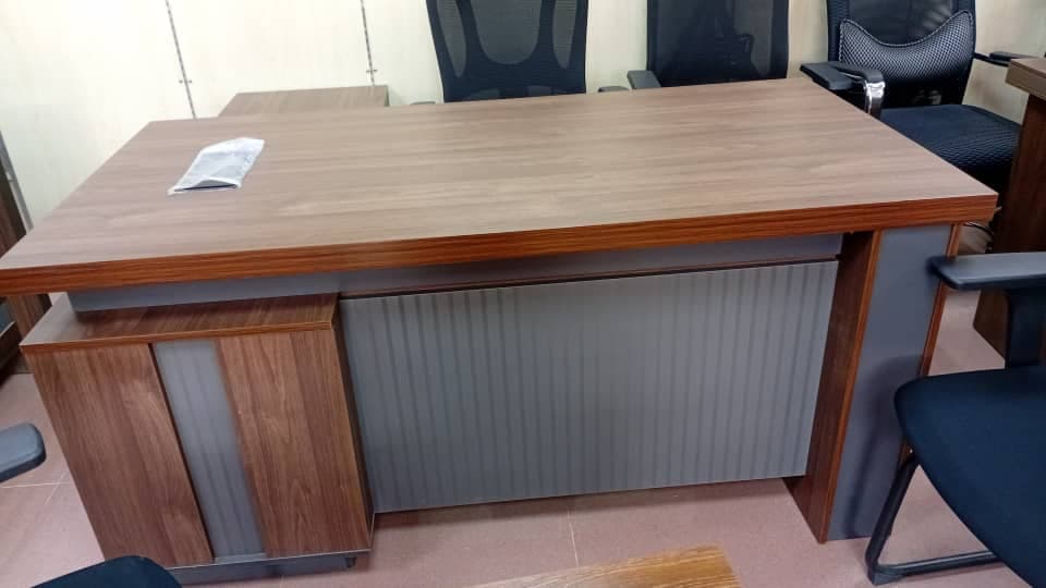 معرض العميل
السوق الكبير عمارة الهنود مقابل كشخه للعطور