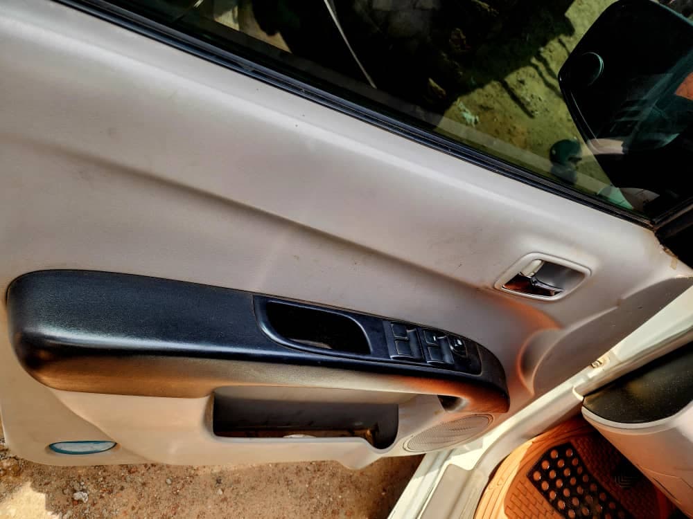 بوكس متسوبيشي 