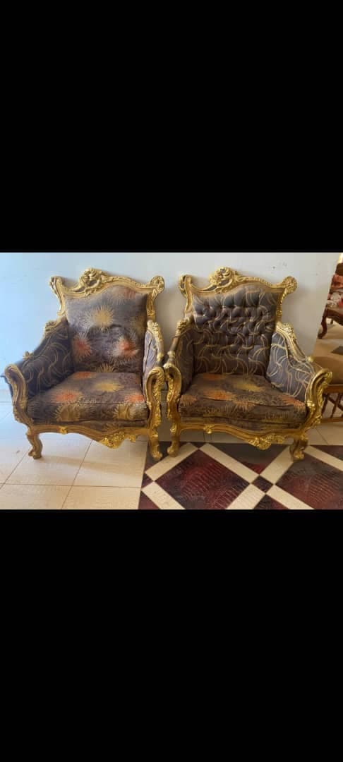 طقم جلوس دمياطي رهييييب 
جديد كرررت 
كنبه  4وكراسي 
السعر 2500
امدرمان مدينة النيل - صورة 2