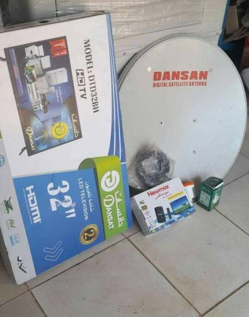 شاشه دانسات بملحقات - أجهزة إلكترونية في بورتسودان