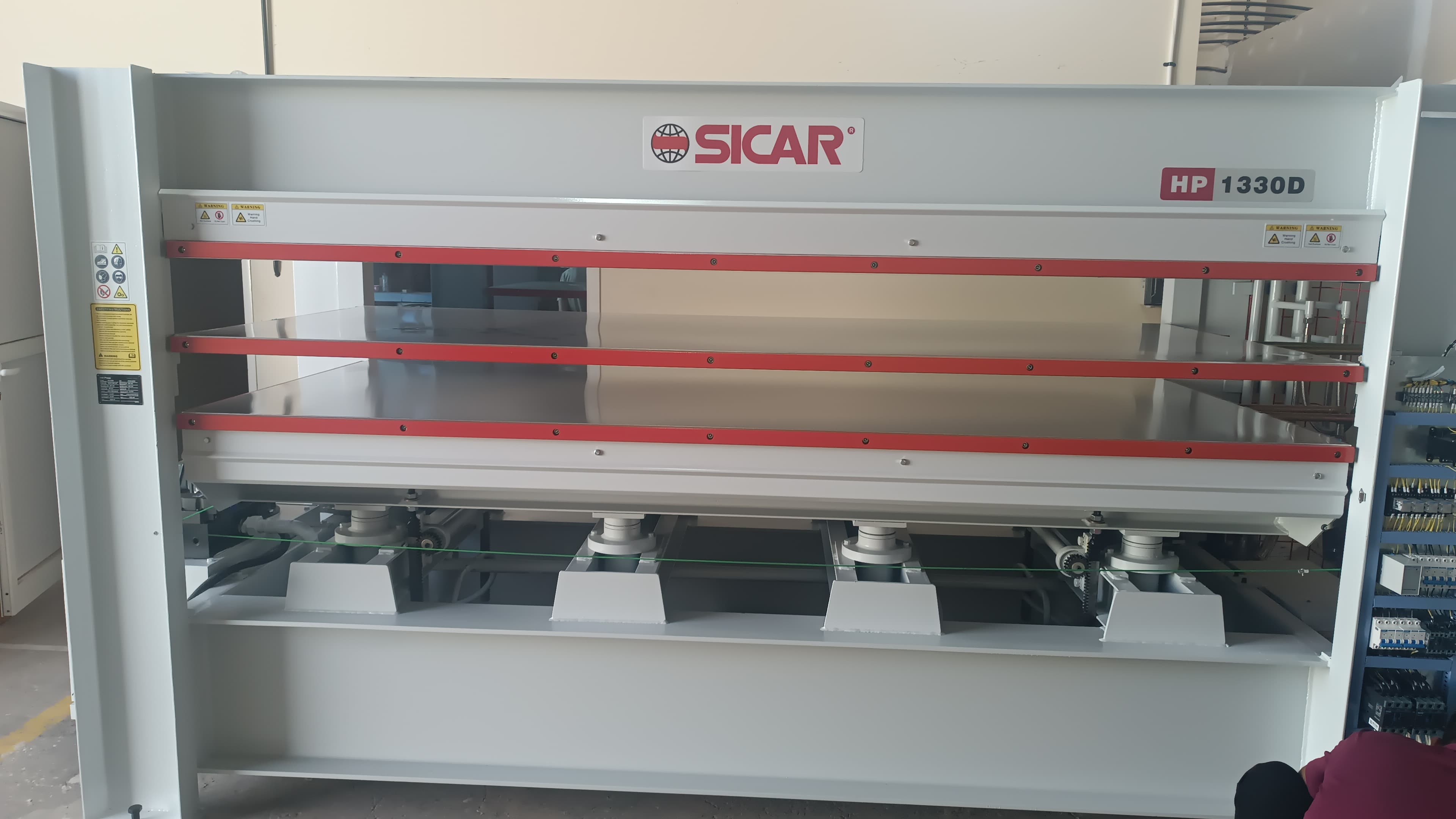 معدات نجارة ومكائن الورش جديد  - صورة 10