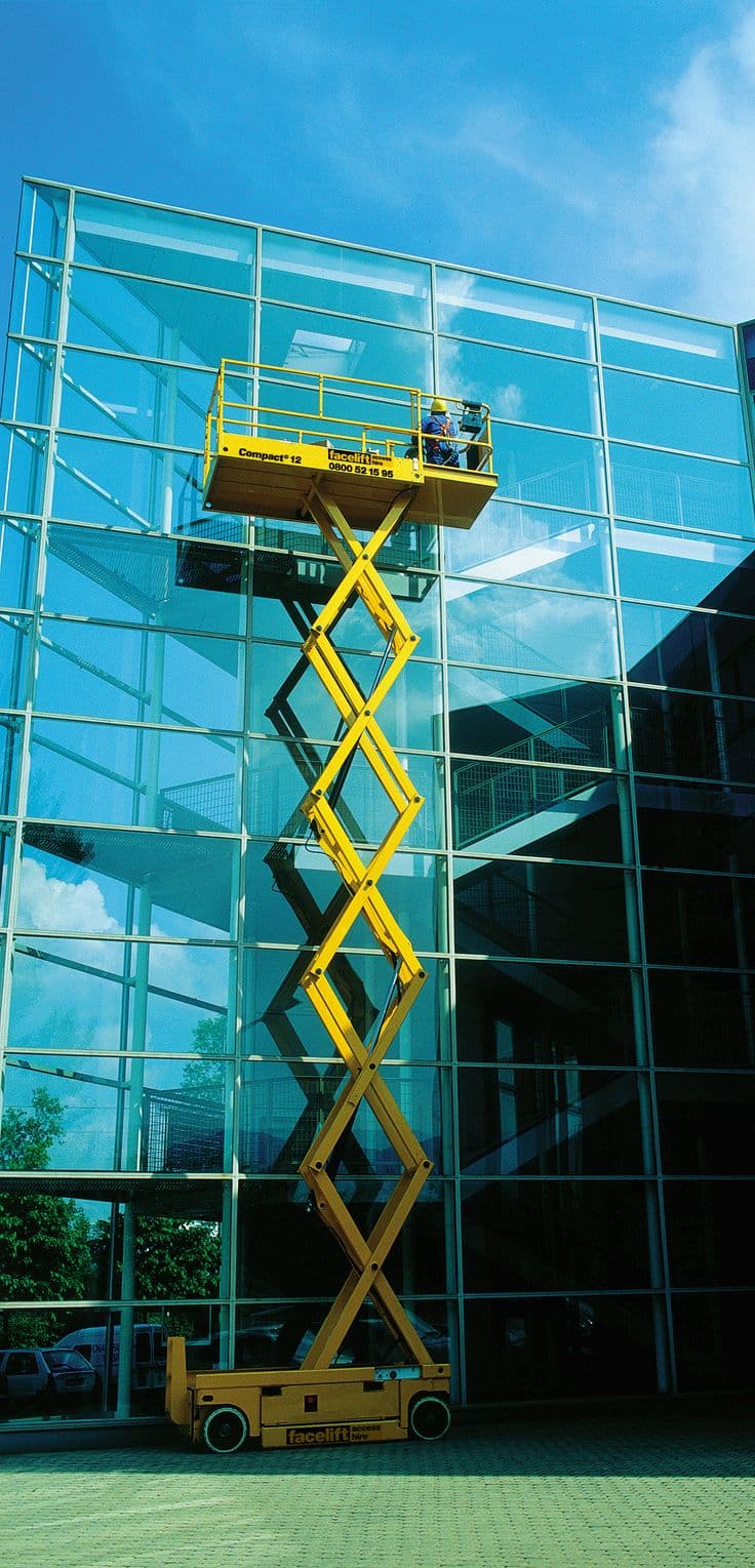 جي سي بي جيسبي عرجاء حفار باكهول لودر كتر بلر حفر قواعد عمدان كيابل فايبر مديل حديث مقزز كبينة للايجار سواق باكستاني مصري هندي بنقالي شيول بوبكات  - صورة 4