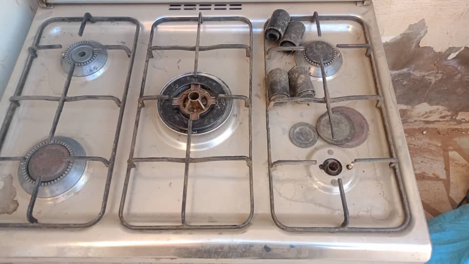 بوتوجاز ايطالي 
5 عيون شغال فل مع الفرن 
السعر 650
امدرمان مهداوي - صورة 2