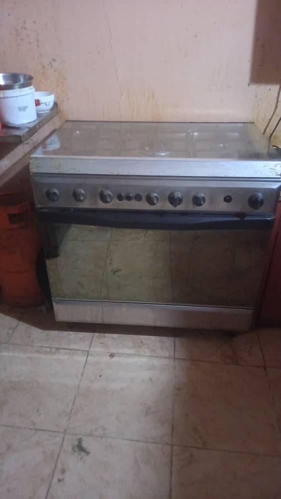 بوتوجاز تركي  5 عيون
شغال فل الفل كل العيون والفرن
السعر *تم التخفيض من 750 ل 600 نهااااي*
امدرمان الحارة 20 - صورة 2