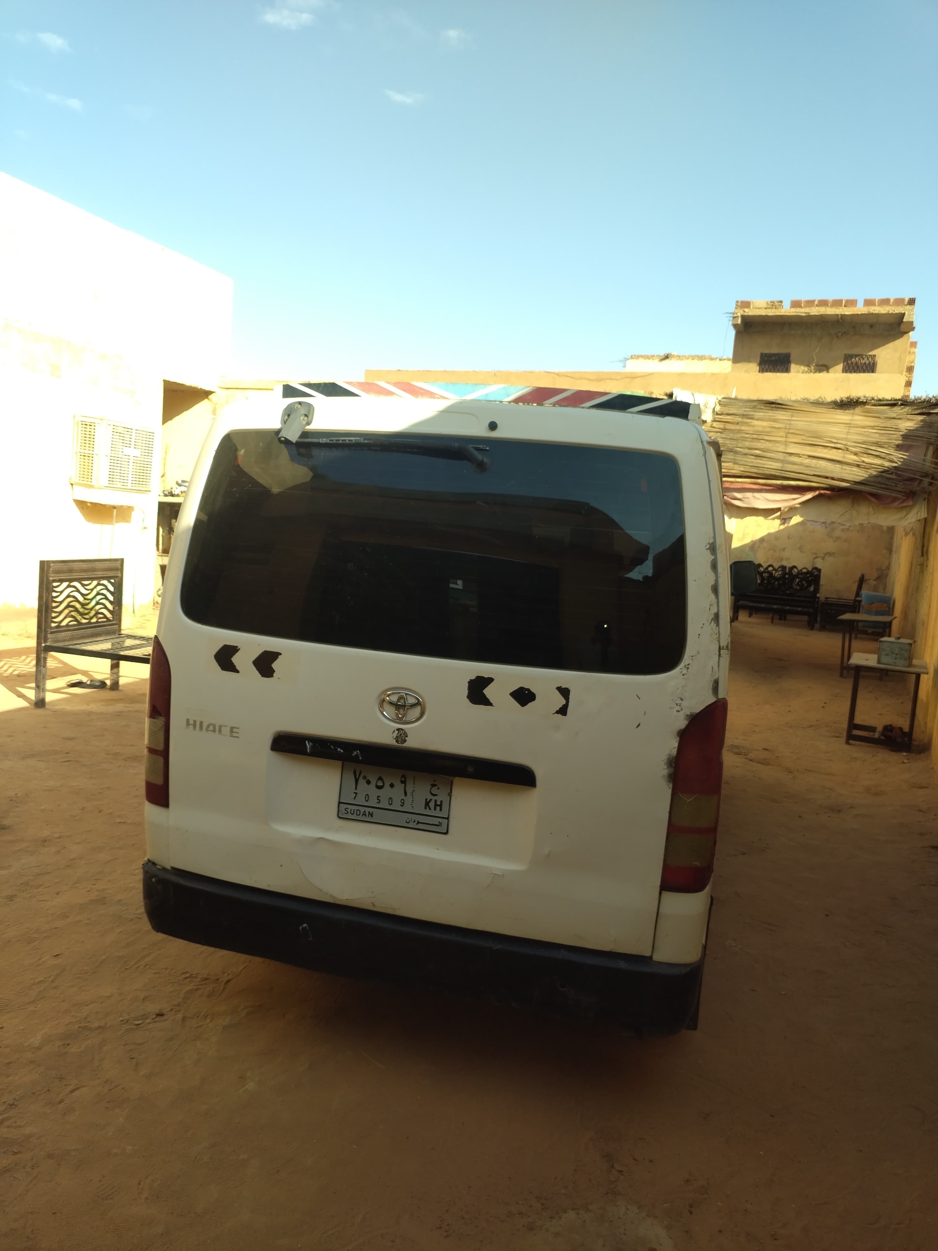 سياره موديل ٢٠٠١٤ شريحه مقلبنا بنزين مطلوب فيها  ٥٥
نهى الراقب تواصل عي الرقم ٠١٢٩٧٠٩١٣٠ ،٠٩٠٤٣٢٠٤٠٣ 