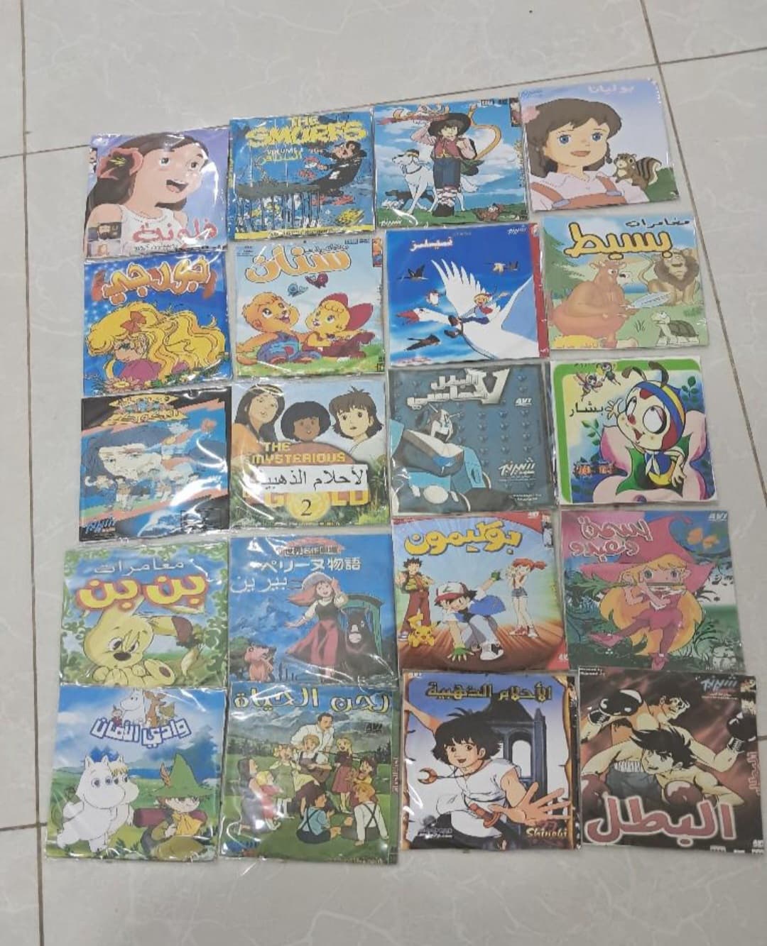 اشرطة DVD كراتين سبيستون القديمة  - أجهزة إلكترونية في القطيف