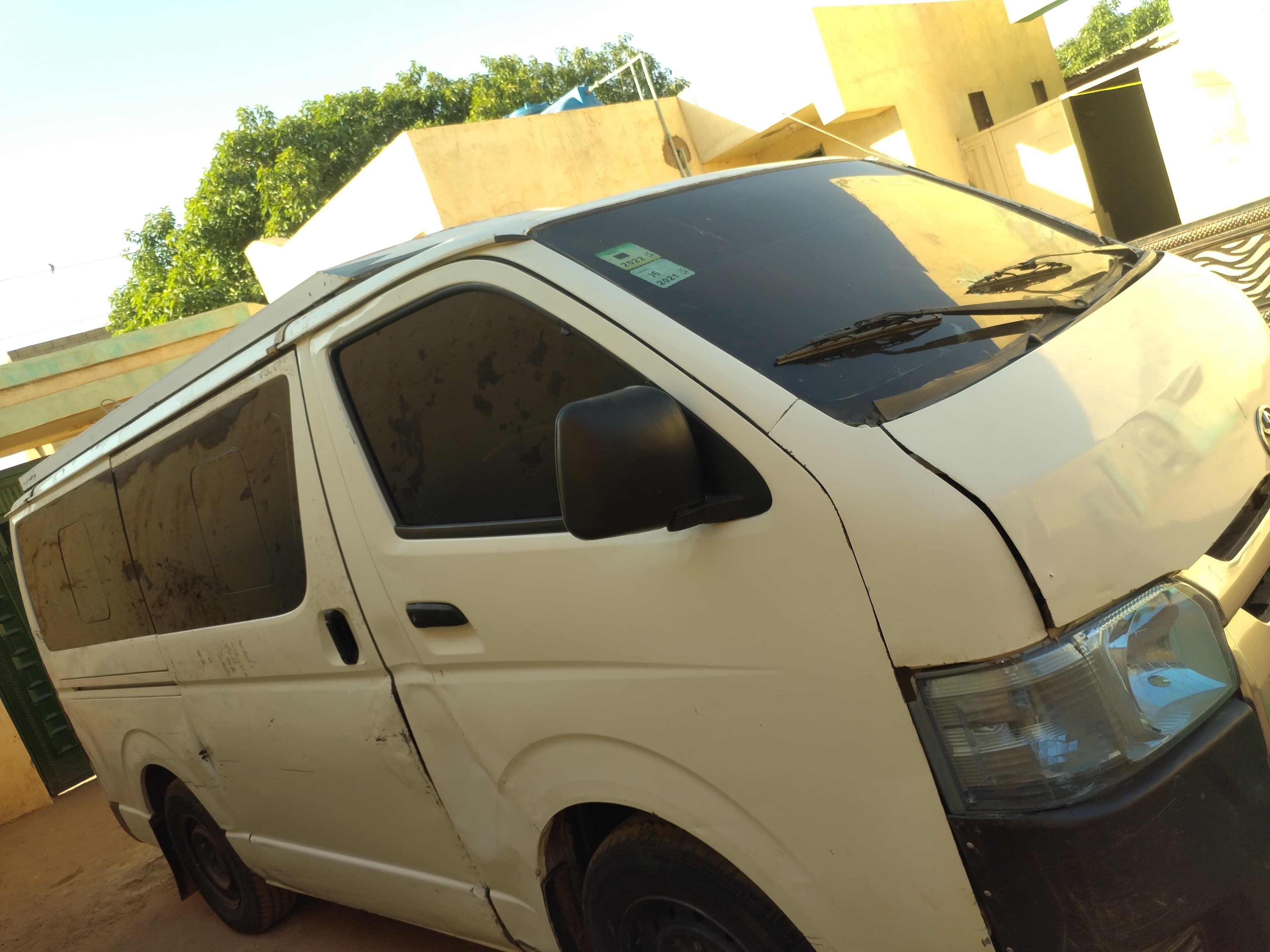 سياره موديل ٢٠٠١٤ شريحه مقلبنا بنزين مطلوب فيها  ٥٥
نهى الراقب تواصل عي الرقم ٠١٢٩٧٠٩١٣٠ ،٠٩٠٤٣٢٠٤٠٣ 