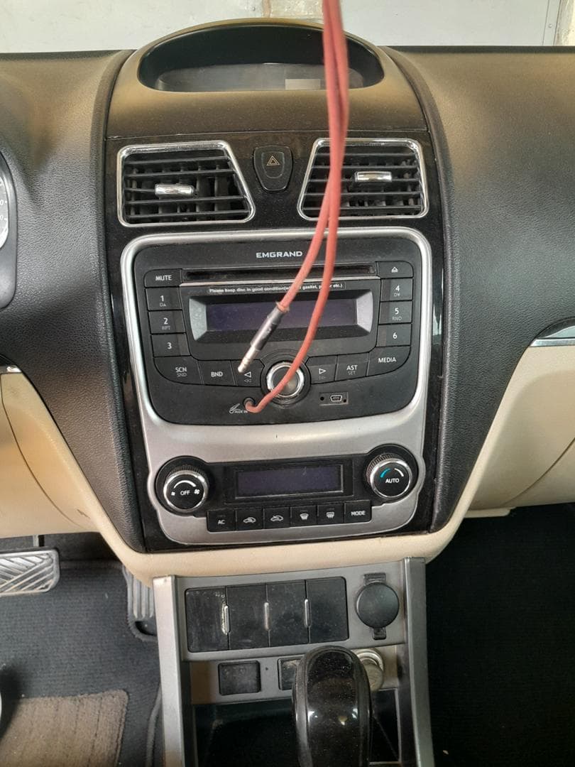 جيلي قراند 2015