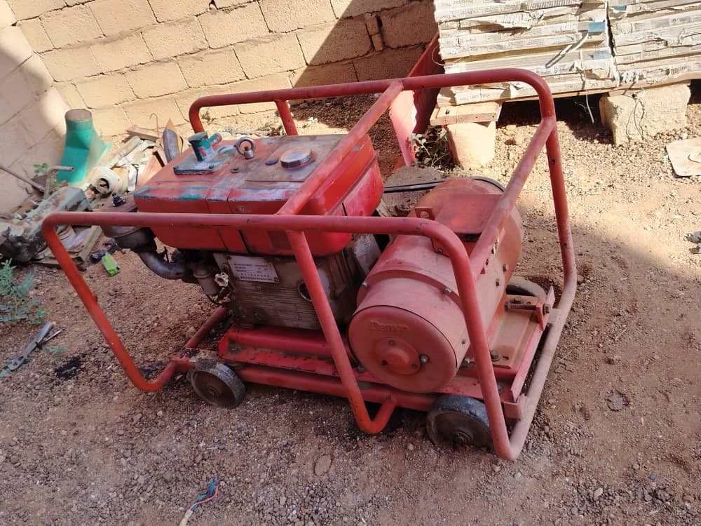 للبيع  بإذن الله
معدات فرن  يتكون من :
● فرن سير ٣متر ماركه الرحمة غاز + عجانة٥٠كيلو مصرية ماركة الرحمة  قرن فيل سرعة واحدة عالية دبل سير+ بابور 18 صي - صورة 3