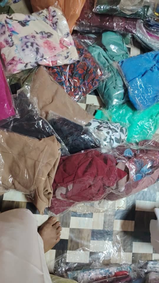 بضاعه عليها جرد كوكتيل  - أزياء المرأة في عطبرة