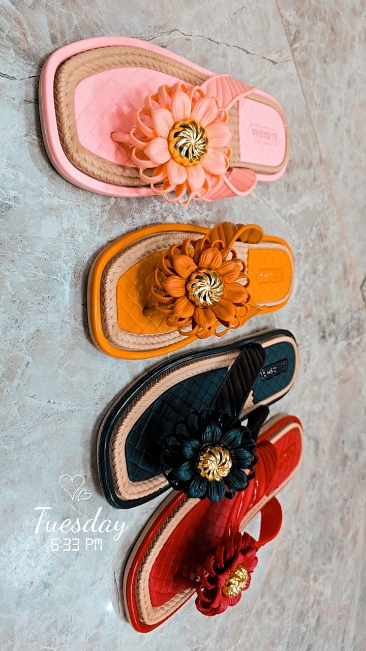 أحذية نسائية - صورة 3