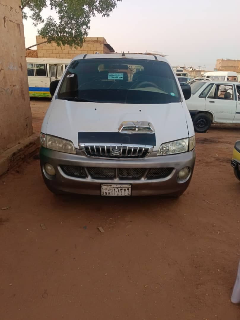 سيارة استايركس ٢٠٠٣ - صورة 6