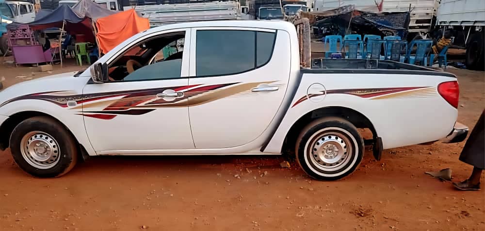 بوكس متسوبيشي 