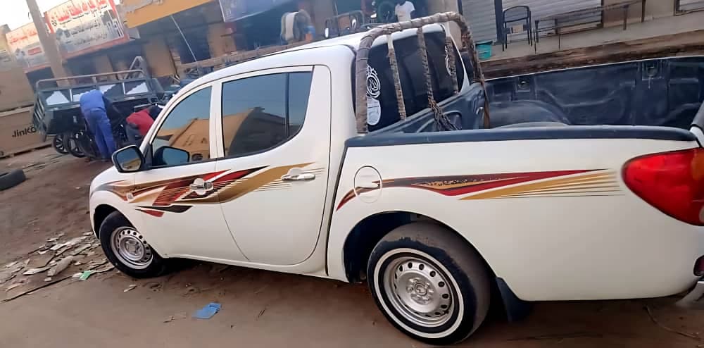 بوكس متسوبيشي 