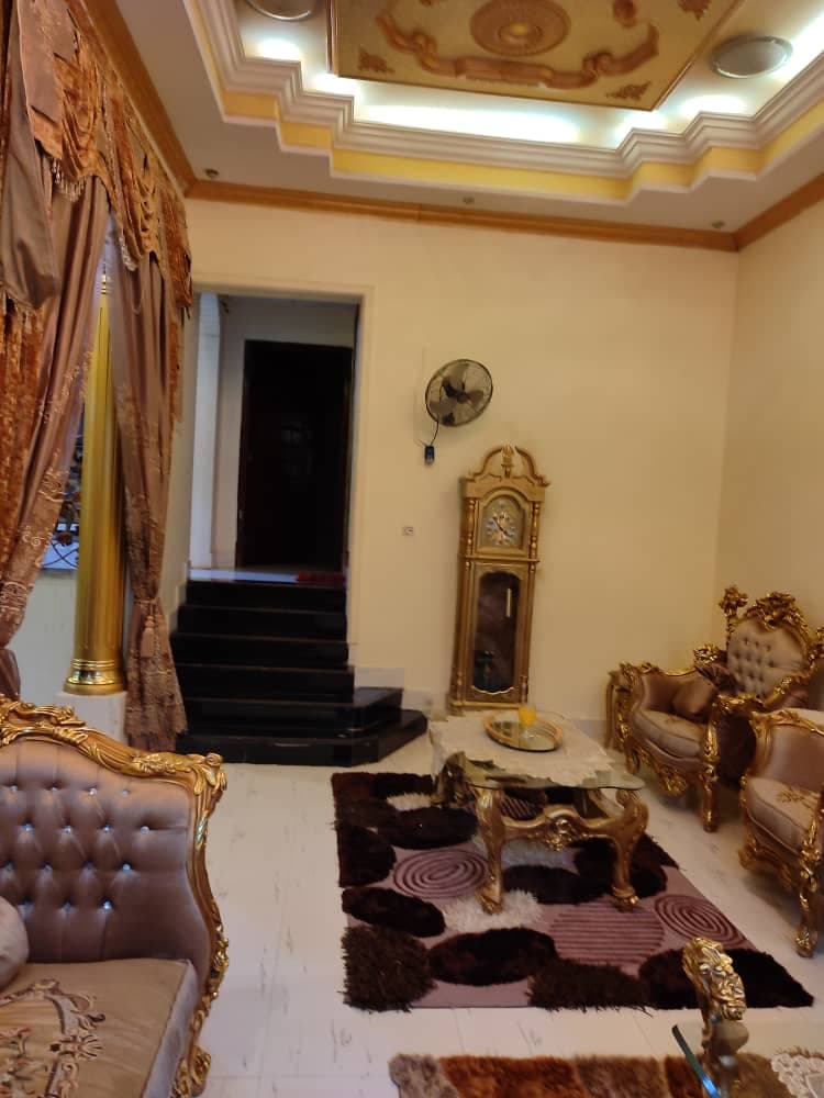 للبيع مؤسس لي ٤طوابق امدرمان حي الروضة 