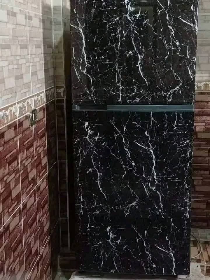 رول رخامي ضد الماء اسود وابيض  - صورة 2