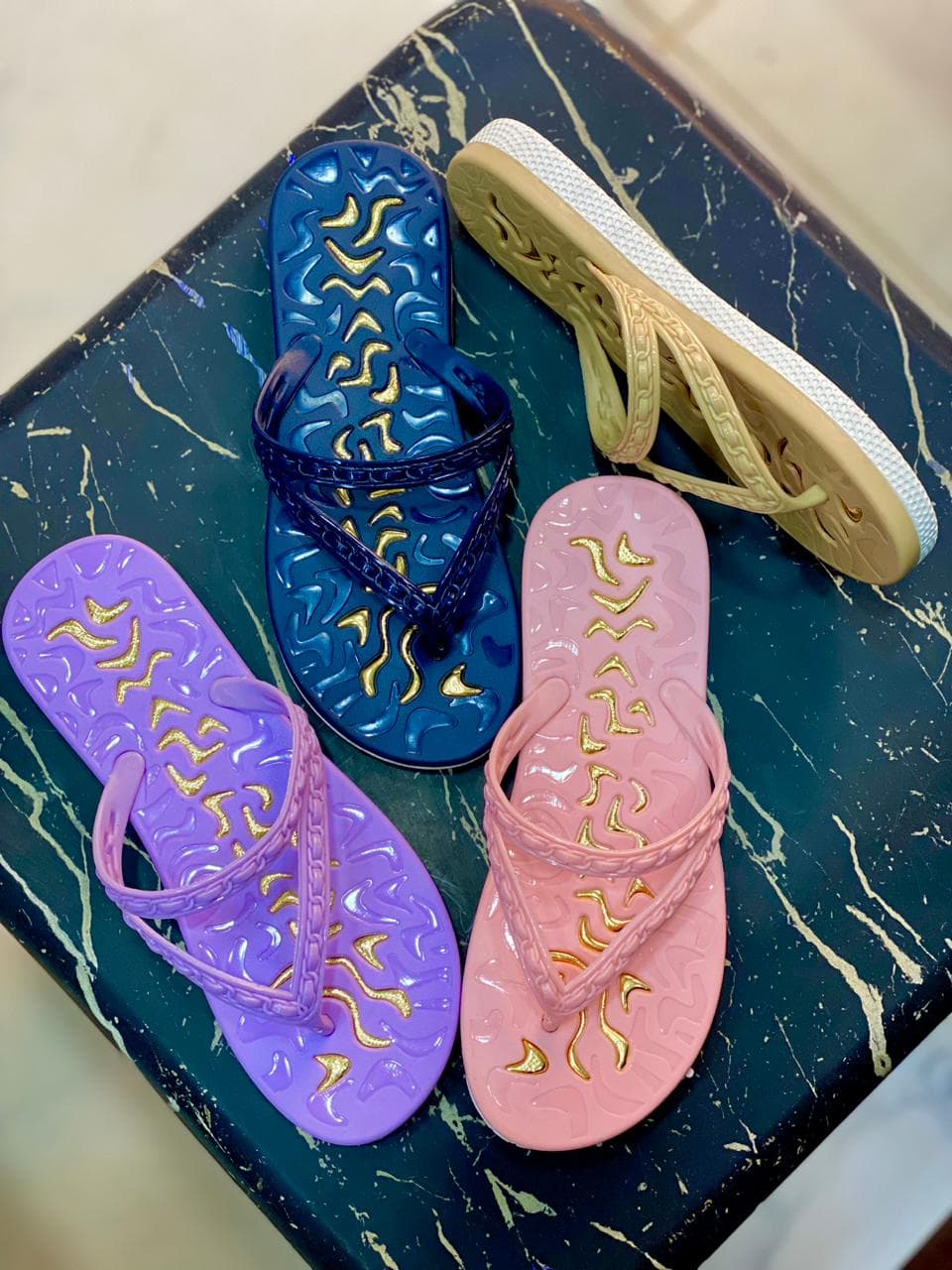 أحذية نسائية - صورة 2