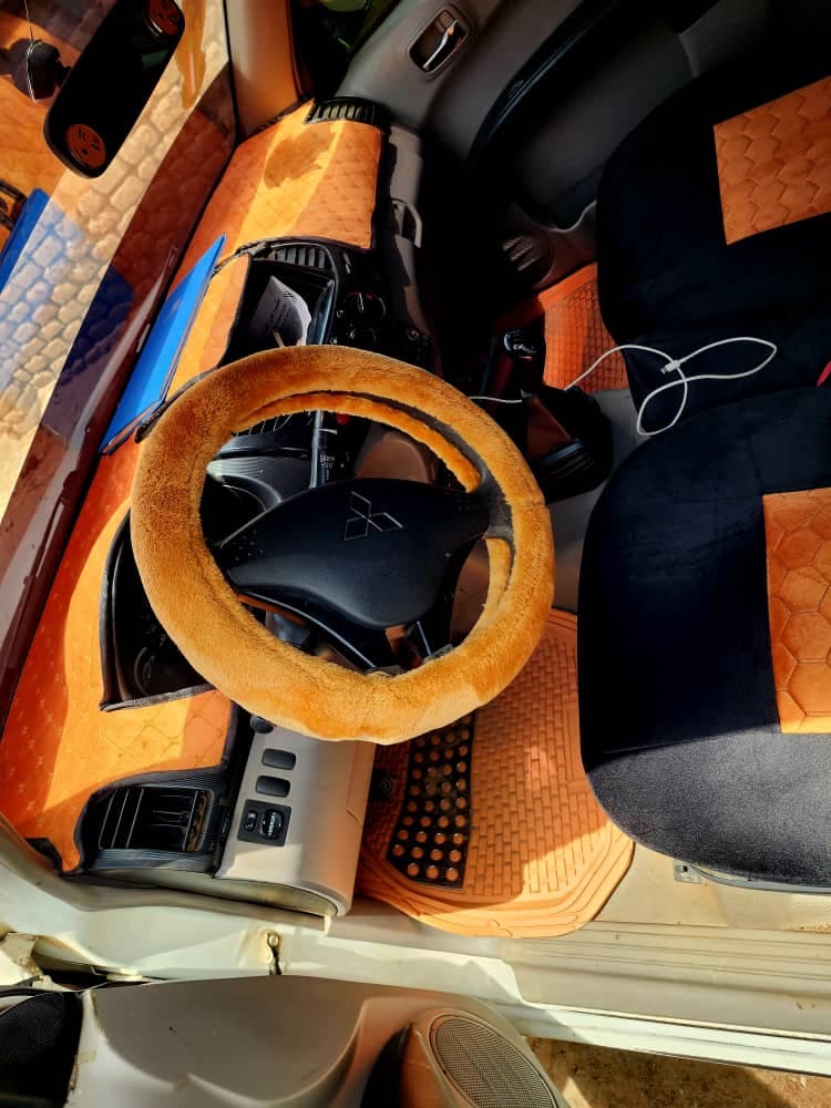 بوكس متسوبيشي 