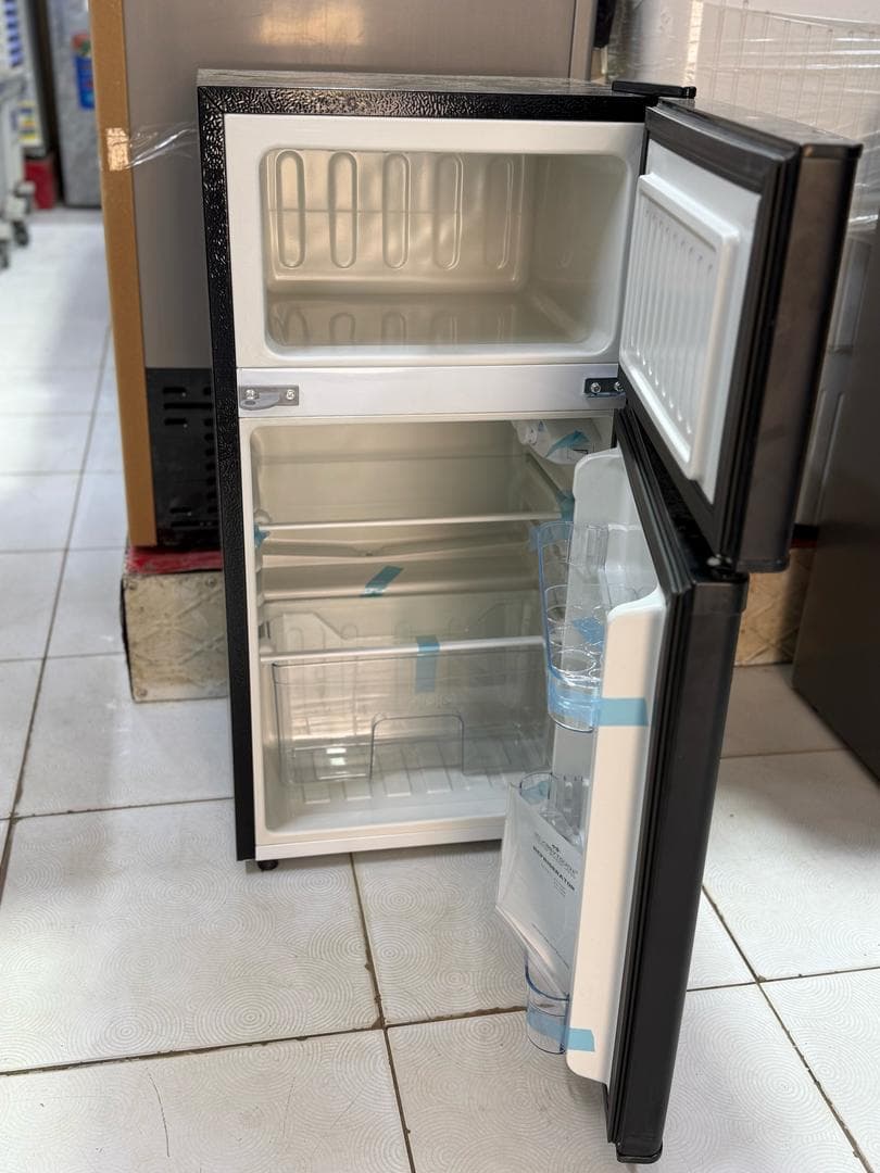 غسالات حوض و حوضين وثلاجات وفريزرات  - صورة 7