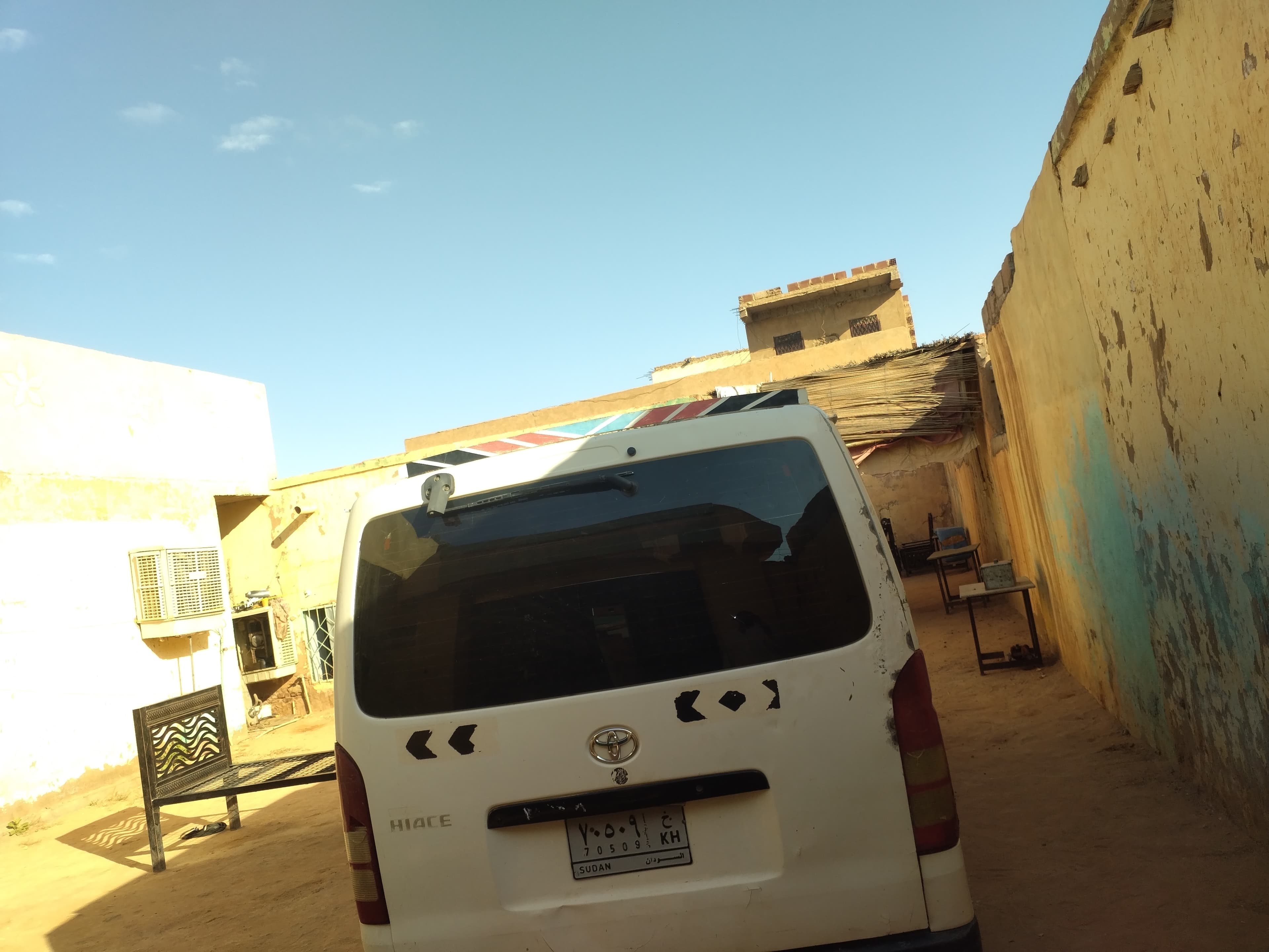 سياره موديل ٢٠٠١٤ شريحه مقلبنا بنزين مطلوب فيها  ٥٥
نهى الراقب تواصل عي الرقم ٠١٢٩٧٠٩١٣٠ ،٠٩٠٤٣٢٠٤٠٣ 