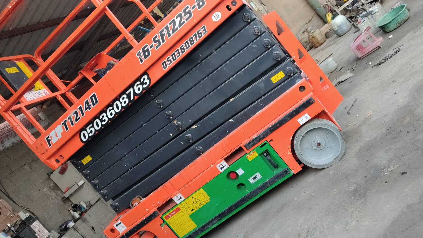 سيزرلفت ومان لفت ورافعات شوكيه وتيليهندلر جي سي بي وتاور لايت وكرينات متوفرة للايجار  - صورة 5